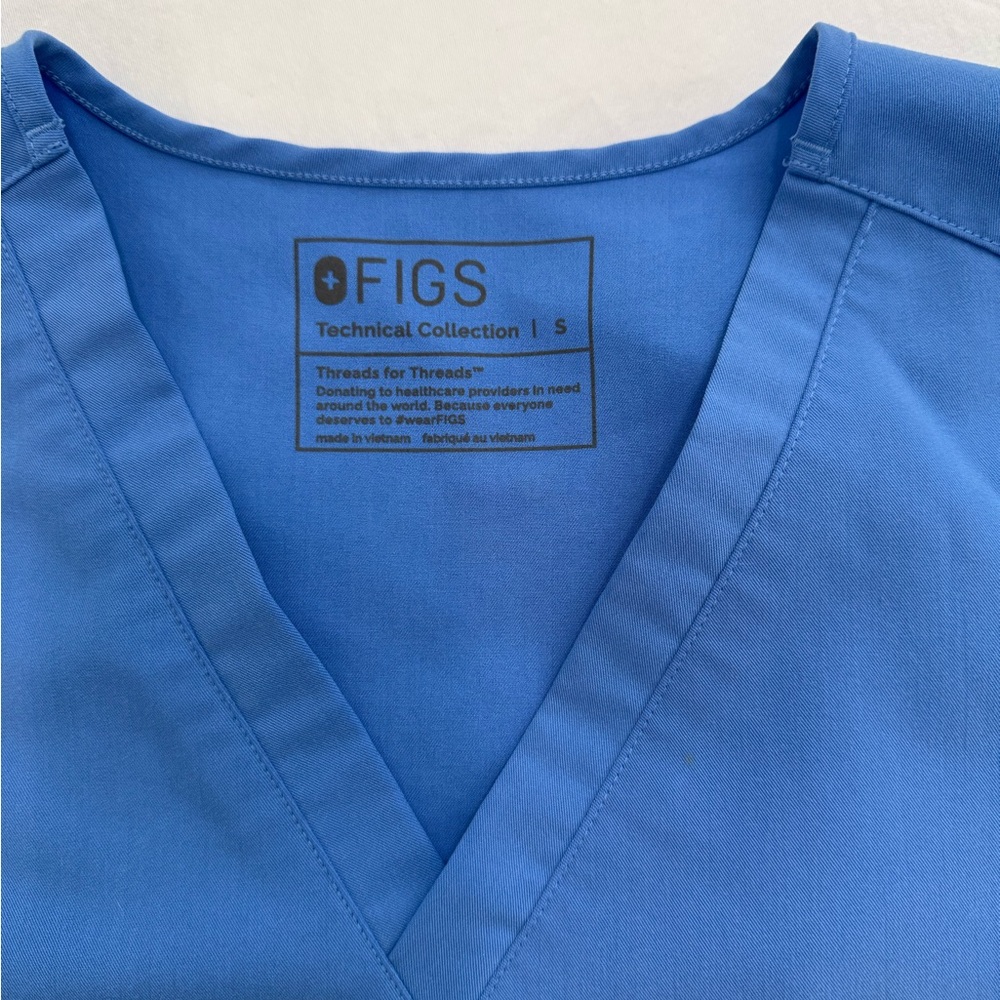 Figs Catarina Scrub Top x2